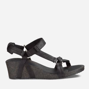 Teva | Yasidro Universal Wedge Sandal